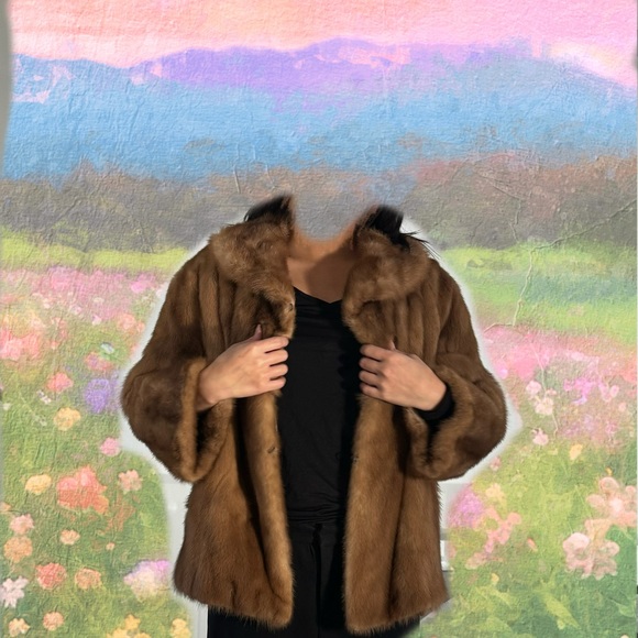 [SOLD] Vintage real mink fur coat size small - Picture 3 of 3